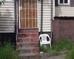 Bank Foreclosures in BREMERTON, WA