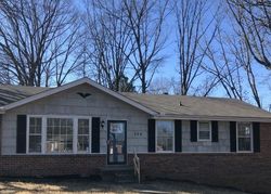 Bank Foreclosures in CLARKSVILLE, TN