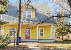 Bank Foreclosures in LINDSBORG, KS