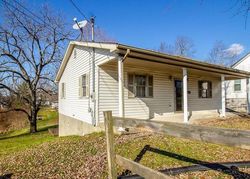 Bank Foreclosures in CARLISLE, KY