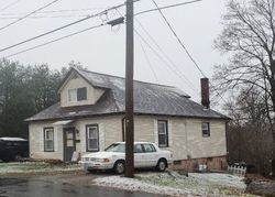 Bank Foreclosures in WINSTED, CT