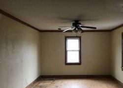 Bank Foreclosures in GILLESPIE, IL