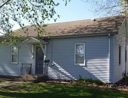 Bank Foreclosures in GILLESPIE, IL