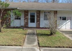 Bank Foreclosures in SAINT BERNARD, LA