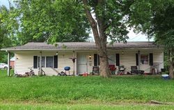 Bank Foreclosures in ADRIAN, MO