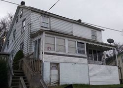 Bank Foreclosures in BARNESVILLE, PA