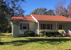 Bank Foreclosures in GLOUCESTER, NC