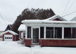 Bank Foreclosures in HYDE PARK, VT