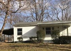 Bank Foreclosures in MAYFIELD, KY