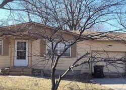 Bank Foreclosures in MCPHERSON, KS