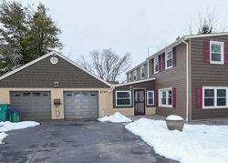 Bank Foreclosures in CROYDON, PA