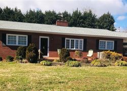 Bank Foreclosures in RUTHERFORDTON, NC