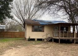 Bank Foreclosures in MADISONVILLE, TX