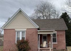 Bank Foreclosures in SHARON, TN