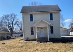 Bank Foreclosures in ABINGDON, IL