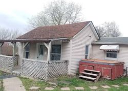 Bank Foreclosures in COLFAX, IA