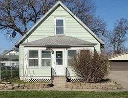 Bank Foreclosures in FREMONT, NE