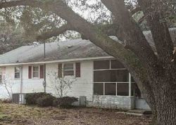 Bank Foreclosures in ANDREWS, SC