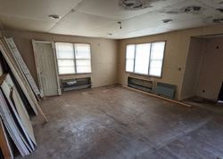 Bank Foreclosures in LIVINGSTON, IL