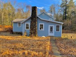 Bank Foreclosures in NEW HARTFORD, CT