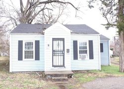 Bank Foreclosures in EAST SAINT LOUIS, IL