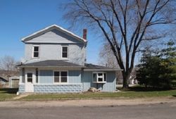 Bank Foreclosures in PRINCETON, IA