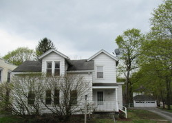 Bank Foreclosures in HOOSICK FALLS, NY