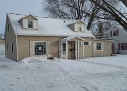 Bank Foreclosures in FOND DU LAC, WI