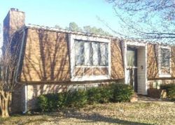 Bank Foreclosures in TUPELO, MS