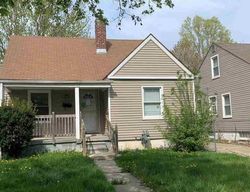 Bank Foreclosures in HARPER WOODS, MI