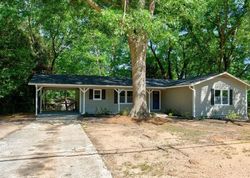 Bank Foreclosures in MABLETON, GA