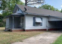 Bank Foreclosures in CANEY, KS