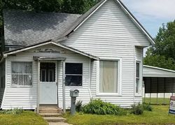 Bank Foreclosures in PALESTINE, IL