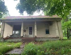 Bank Foreclosures in PETERSBURG, IN