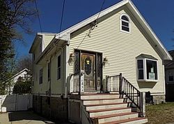 Bank Foreclosures in WEST ROXBURY, MA