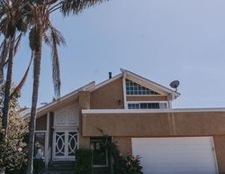 Bank Foreclosures in FOUNTAIN VALLEY, CA