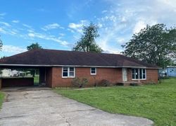 Bank Foreclosures in CARAWAY, AR