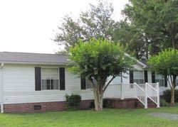 Bank Foreclosures in HAMPSTEAD, NC