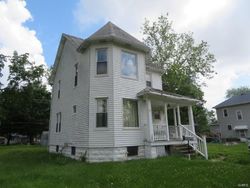 Bank Foreclosures in NOKOMIS, IL