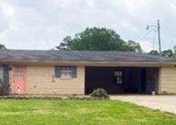 Bank Foreclosures in MONTICELLO, MS