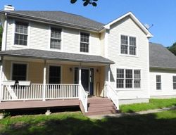 Bank Foreclosures in PAWCATUCK, CT