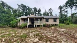 Bank Foreclosures in GREENWOOD, FL