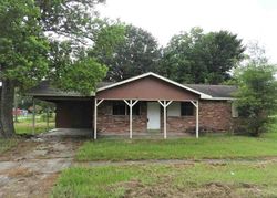 Bank Foreclosures in BAKER, LA