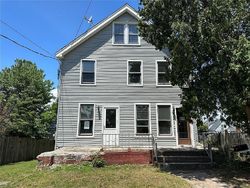 Bank Foreclosures in EAST HAVEN, CT