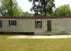 Bank Foreclosures in SAINT AMANT, LA