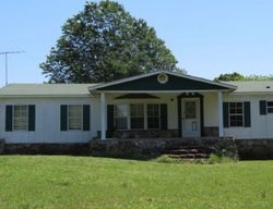 Bank Foreclosures in SENATOBIA, MS