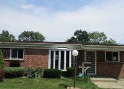 Bank Foreclosures in DEARBORN HEIGHTS, MI