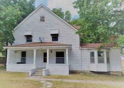 Bank Foreclosures in WINFIELD, KS