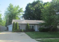 Bank Foreclosures in EAST MOLINE, IL