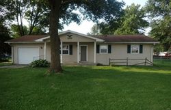 Bank Foreclosures in JERSEYVILLE, IL